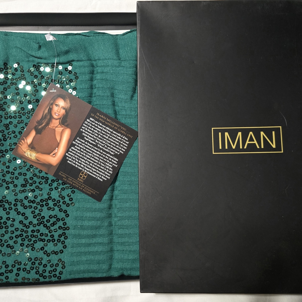 IMAN Green Sequin Scarf NWT
